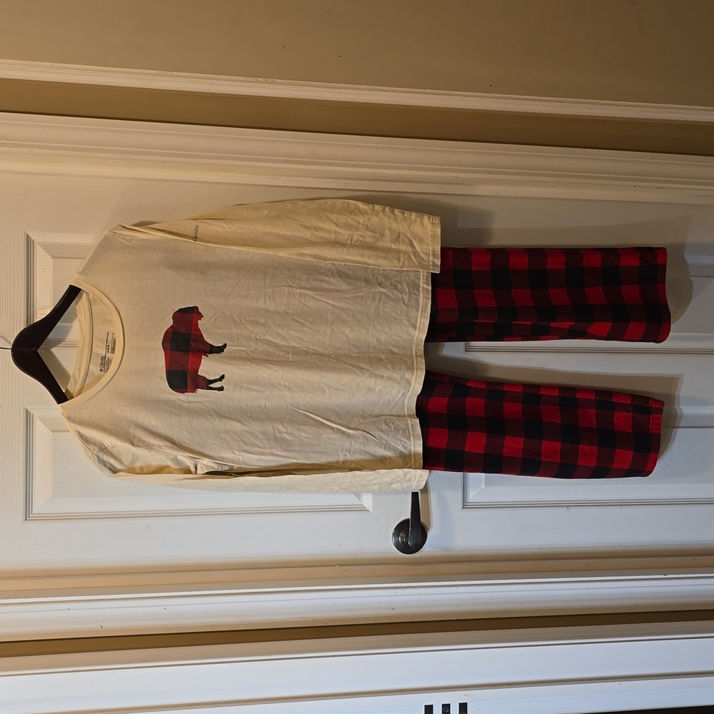 Columbia Buffalo Plaid Pj set Adult Size M Top & Bottom Super Soft and Cozy